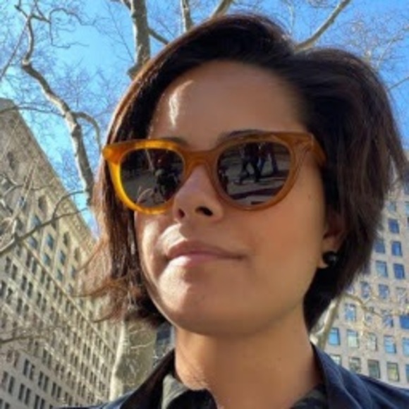 Meet your Posher, Mary - Picture 1 of 1